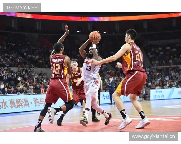 2019年CBA东莞篮球队夺冠赛季详解及关键因素 2019年CBA东莞篮球队夺冠赛季详解及关键因素