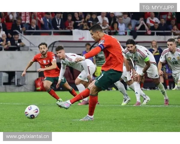 C罗世界杯点球风云与荣耀时刻背后的传奇故事深度解析关键瞬间回顾